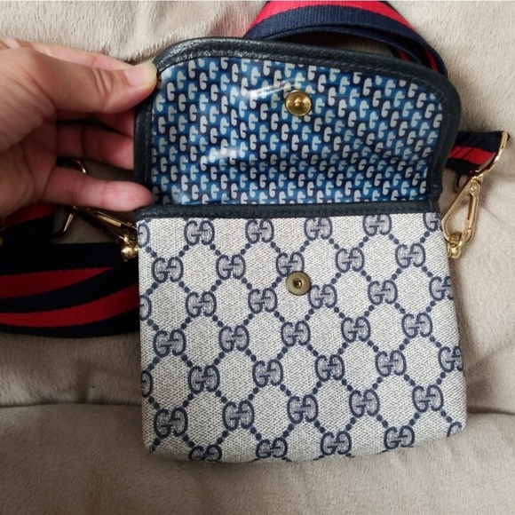 Authentic Vintage Gucci Crossbody Clutch Fanny Bum - Picture 8 of 12